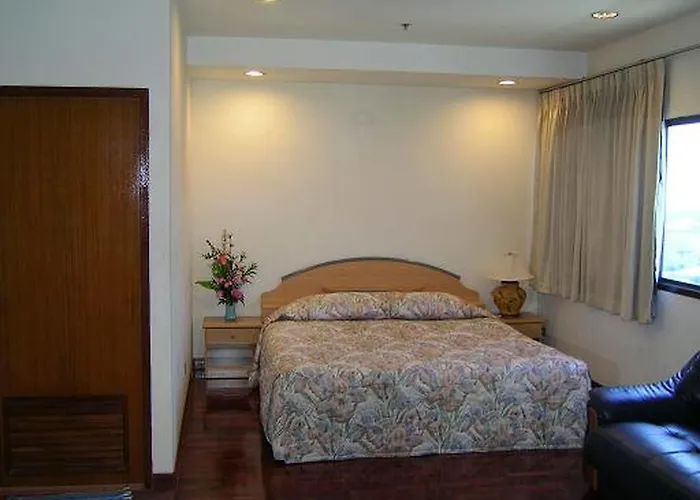 Hotel Piyavan Tower Serviced