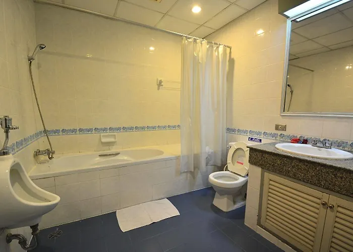 Hotel Piyavan Tower Serviced